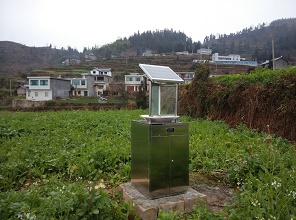 蔬菜太陽(yáng)能殺蟲(chóng)燈